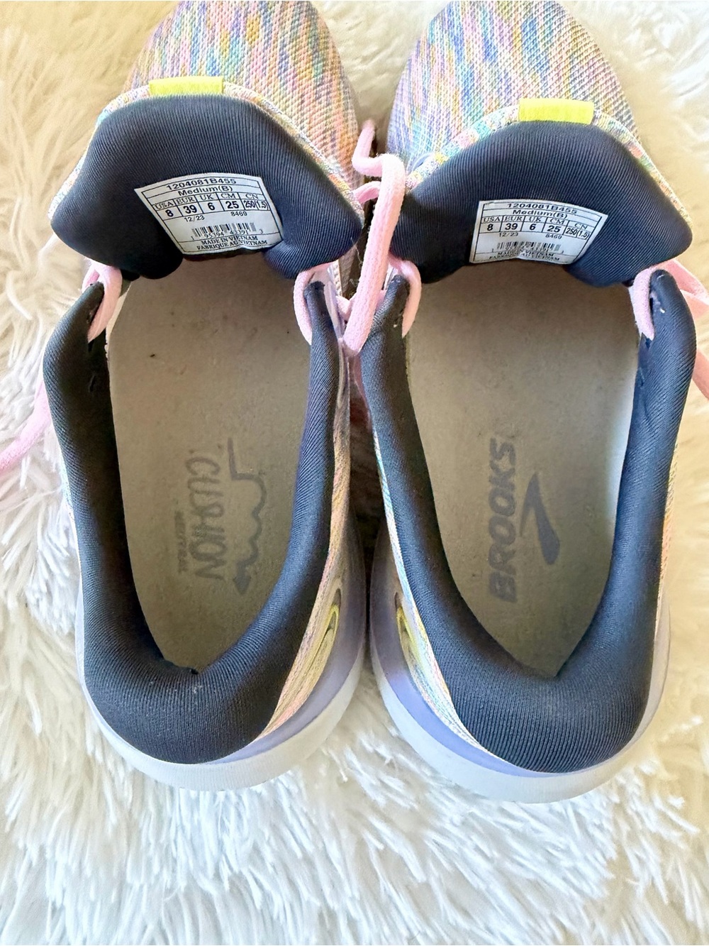Women’s Brooks Glycerin 21 Shoes - Picture 5 of 7